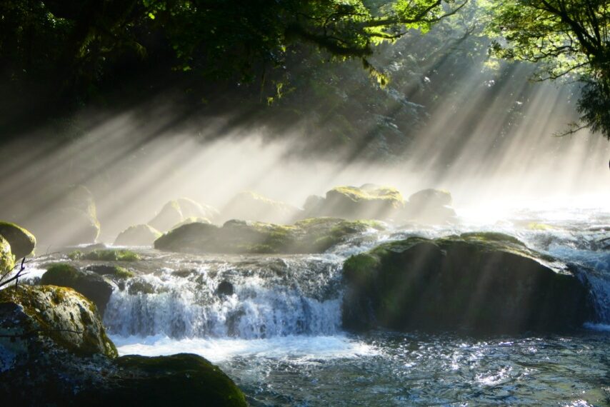 菊池溪谷の光芒-4