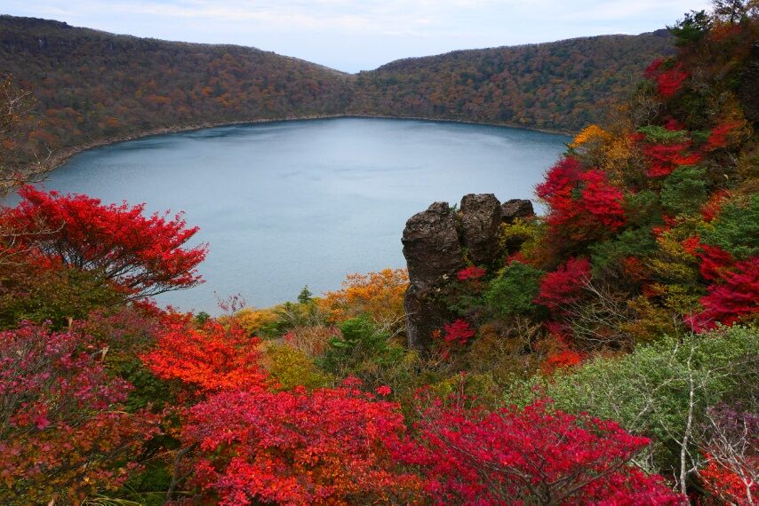 紅葉と大浪池-1
