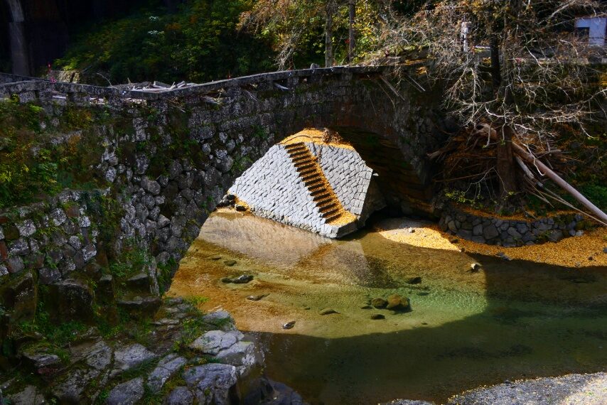 ハートのできる 二俣の石橋-2