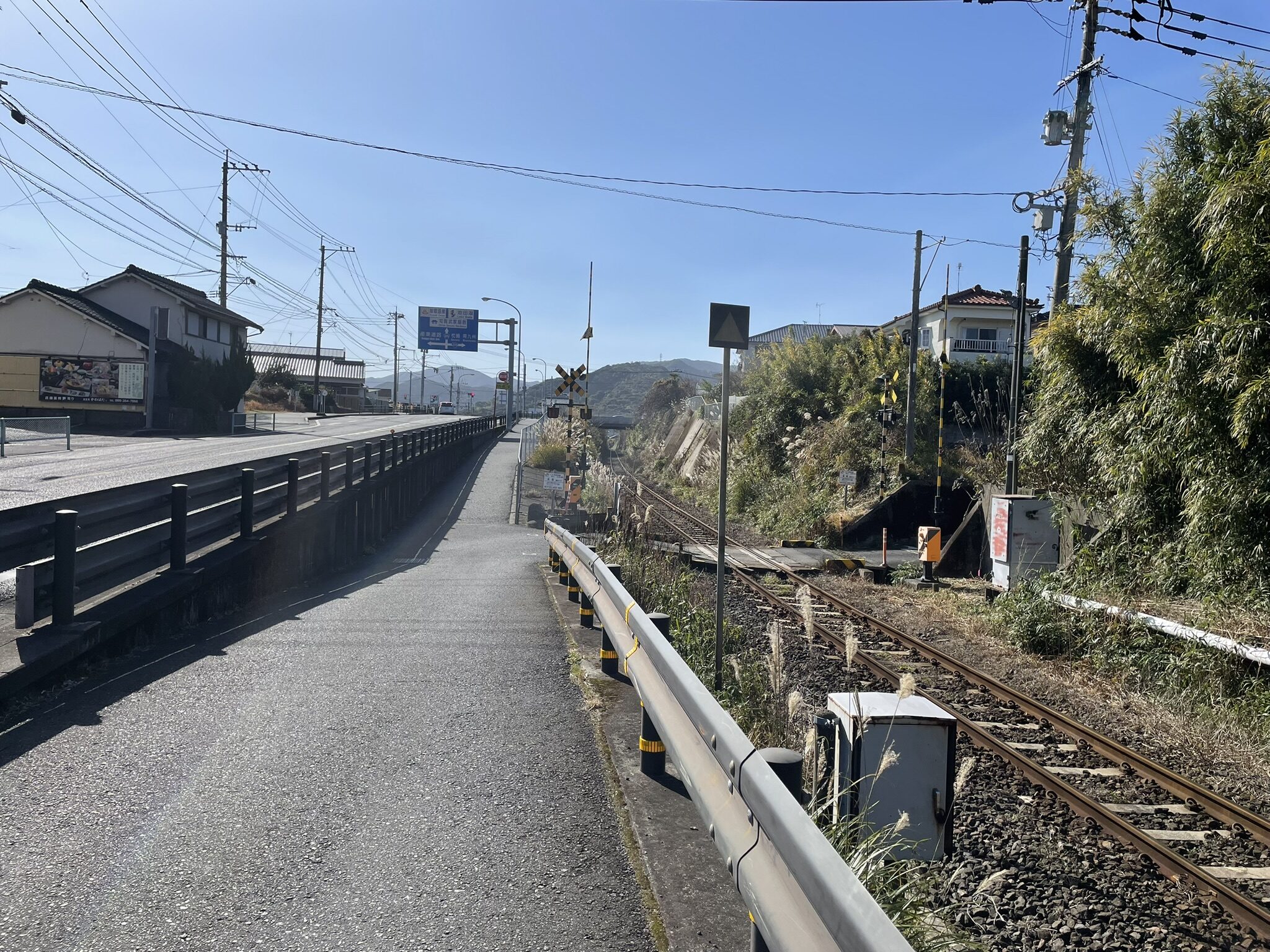ＪＲ影原踏切